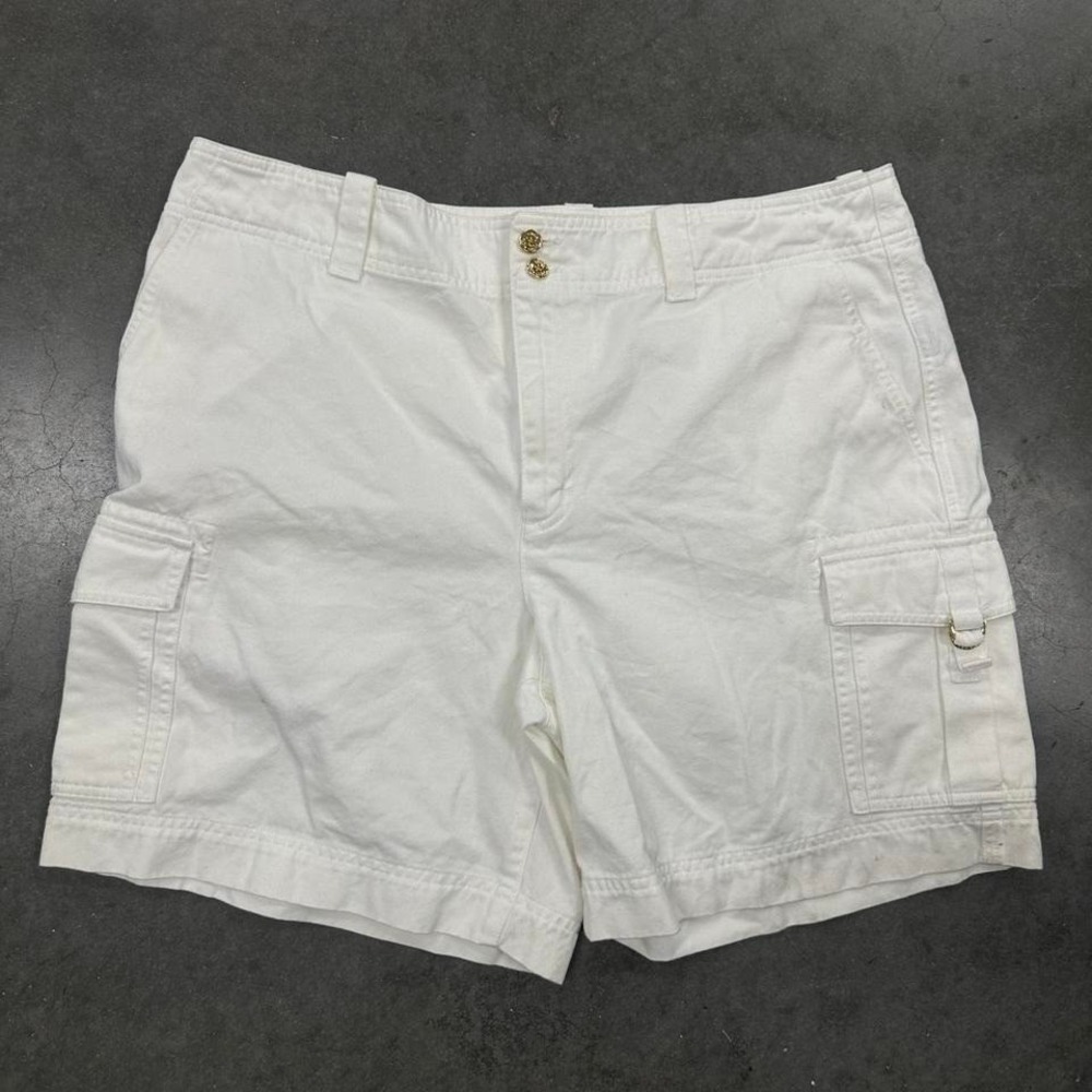 Ralph Lauren Womens white cargo shorts Size 16